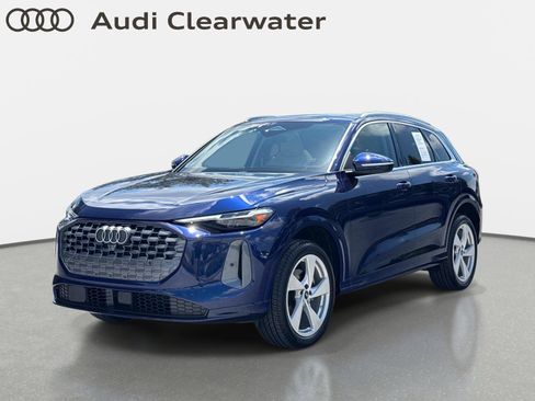 Used 2025 Audi Q5 Premium Plus AWD/4WD image 1