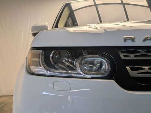 Used 2017 Land Rover Range Rover Sport HSE AWD/4WD image 14
