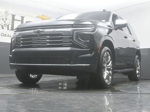 New 2026 Chevrolet Tahoe Premier w/ Sun And Tow Package AWD/4WD image 4