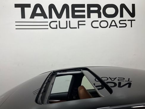 Used 2023 INFINITI Q50 Sensory image 11