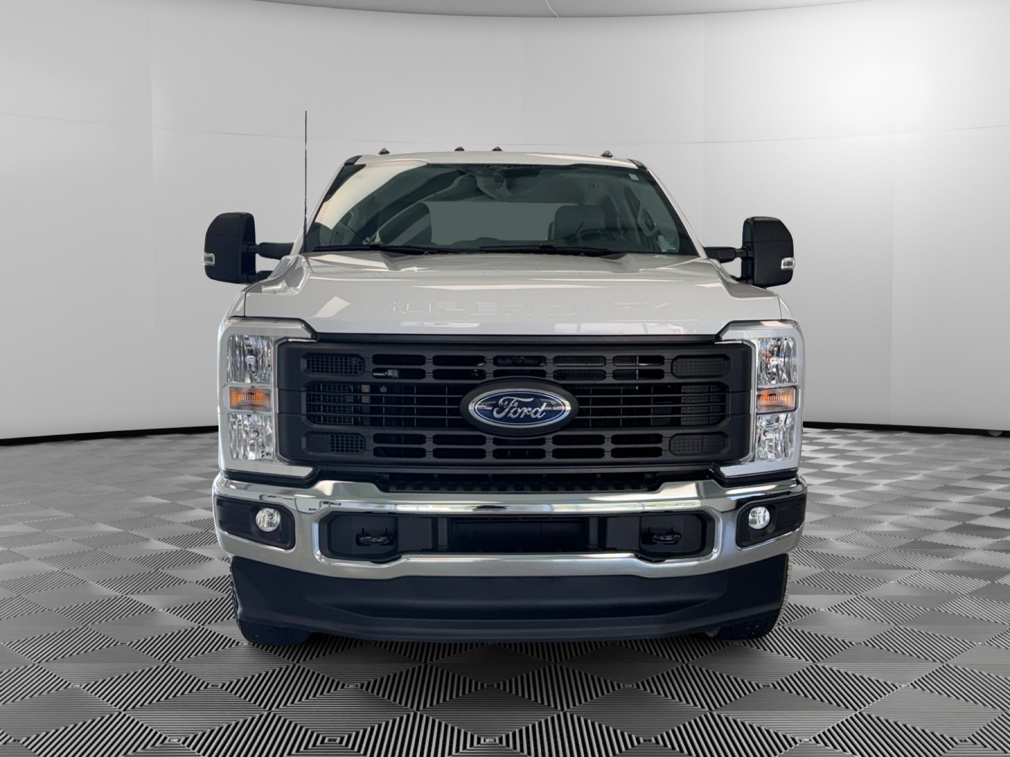 Used 2024 Ford F250 XL w/ XL Chrome Package AWD/4WD image 3