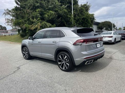New 2026 Volkswagen Atlas Cross Sport SEL Premium R-Line AWD/4WD image 4
