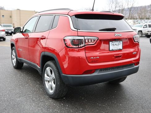 Used 2021 Jeep Compass Latitude w/ Convenience Group image 5