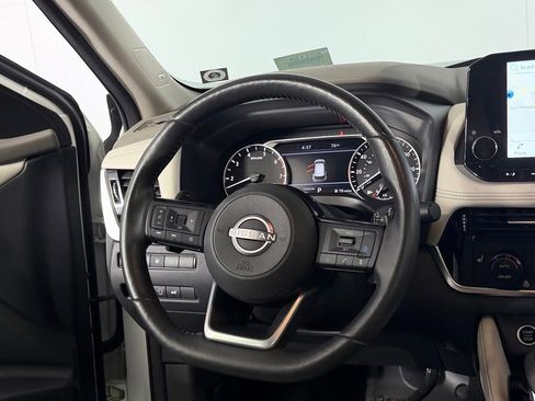Used 2023 Nissan Rogue SL w/ SL Premium Package FWD image 14