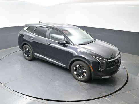 Used 2026 Kia Sportage LX FWD image 17