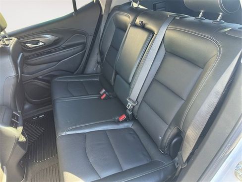 Used 2023 GMC Terrain SLT w/ Elevation Edition image 13