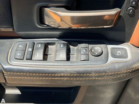 Used 2020 RAM 3500 Limited AWD/4WD image 8