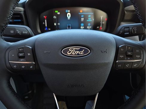 New 2025 Ford Maverick XLT w/ XLT Luxury Package image 19