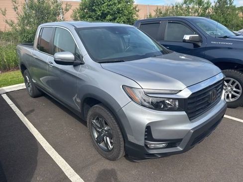 Used 2023 Honda Ridgeline RTL image 2