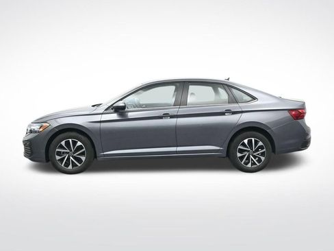 Used 2024 Volkswagen Jetta S image 9
