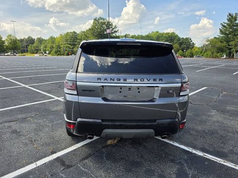 Used 2016 Land Rover Range Rover Sport SE AWD/4WD image 7