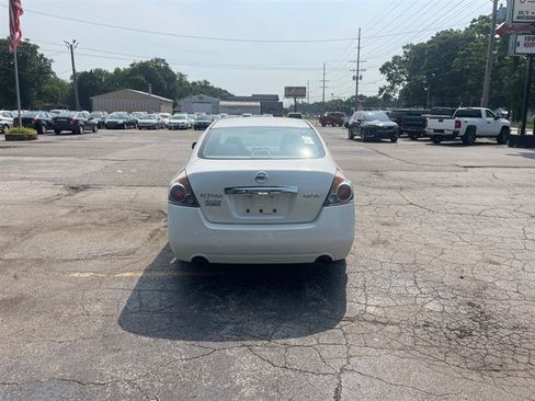 Used 2012 Nissan Altima 2.5 SL w/ 2.5SL Pkg FWD image 6