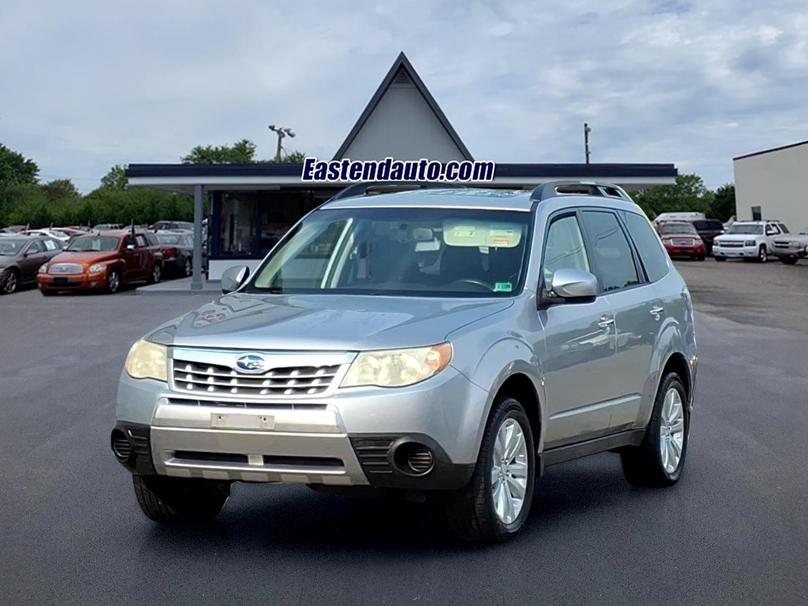 Used 2012 Subaru Forester 2.5X Premium AWD/4WD image 1