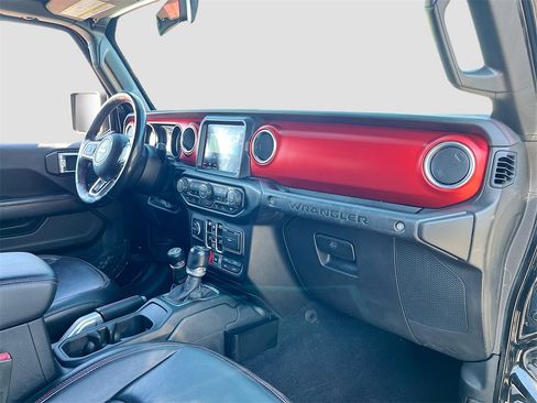 Certified 2020 Jeep Wrangler Unlimited Rubicon image 27