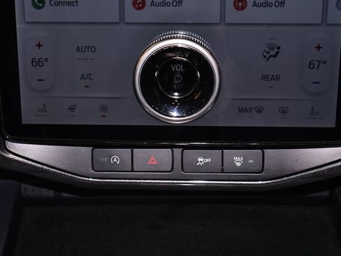 Certified 2024 Ford Expedition Limited AWD/4WD image 37