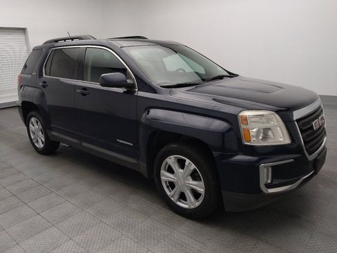 Used 2017 GMC Terrain SLE image 11