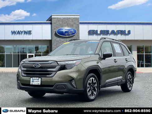 Certified 2025 Subaru Forester Premium image 2
