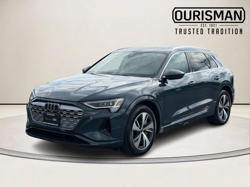 Certified 2024 Audi Q8 e-tron Premium Plus w/ Premium Plus Package AWD/4WD image 5