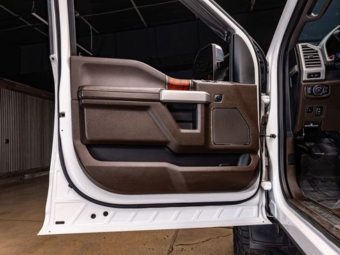 Used 2018 Ford F350 King Ranch w/ King Ranch Ultimate Package image 28