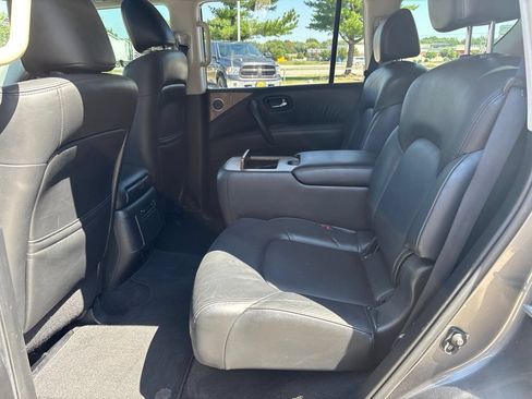 Used 2021 Nissan Armada SL w/ Captain's Chairs Package AWD/4WD image 15
