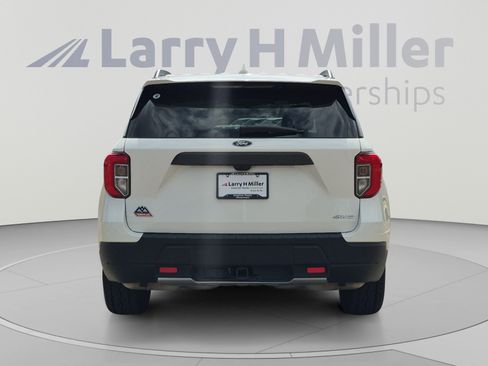 Used 2023 Ford Explorer Timberline w/ Timberline Technology Package AWD/4WD image 4