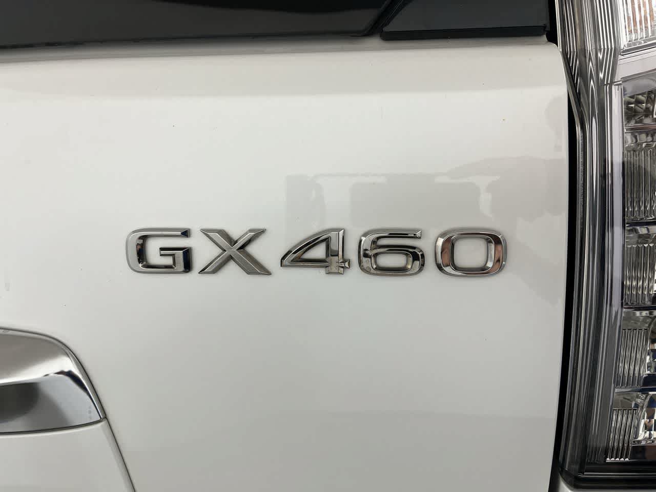 Used 2021 Lexus GX 460 Premium w/ Premium Package AWD/4WD image 11