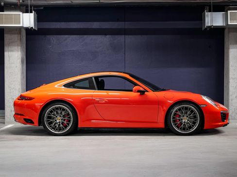Used 2017 Porsche 911 Carrera S RWD image 2