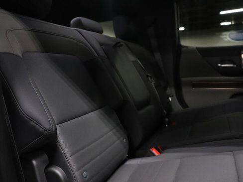 Used 2025 GMC Hummer EV 3X w/ LPO, Cargo Utility Package image 33