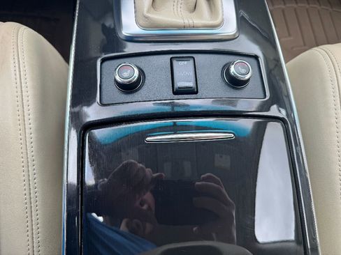 Used 2017 INFINITI QX70 2WD image 20