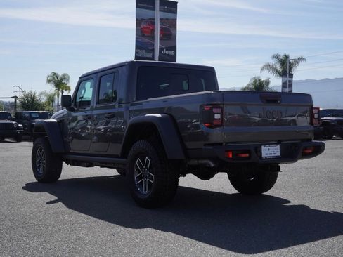 New 2026 Jeep Gladiator Mojave image 6