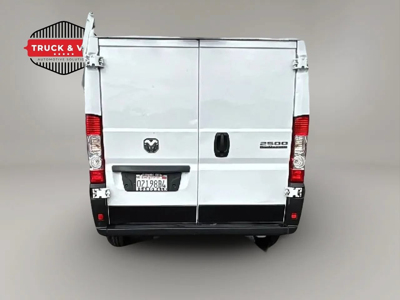 Used 2024 RAM ProMaster 2500 FWD image 5