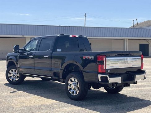 New 2025 Ford F250 King Ranch w/ Chrome Package image 5