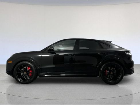 New 2026 Porsche Cayenne GTS AWD/4WD image 2