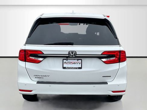 Used 2023 Honda Odyssey Touring image 6