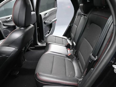 Used 2023 Ford Escape ST-Line w/ Equipment Group 301A FWD image 19