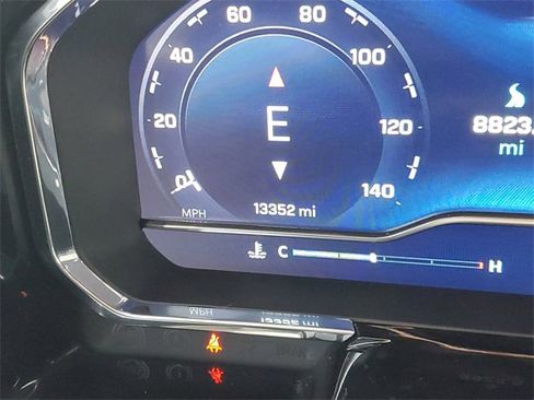 Certified 2024 Chevrolet Silverado 2500 LTZ w/ LTZ Plus Package image 20