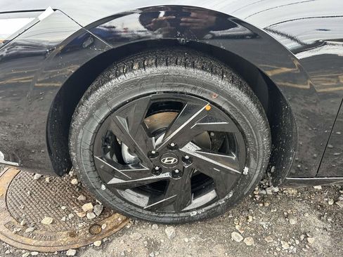 New 2026 Hyundai Elantra SEL Sport Premium FWD image 6