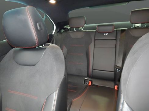 Used 2022 Mercedes-Benz A 220 4MATIC w/ AMG Line image 31