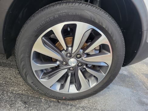 Used 2022 Buick Encore Preferred w/ Safety Package image 26