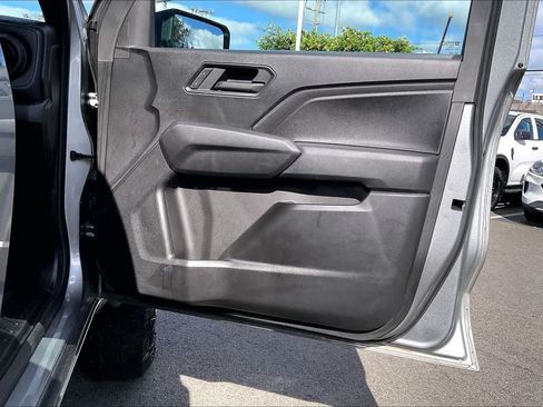 Used 2023 Chevrolet Colorado Trail Boss w/ Advanced Trailering Package AWD/4WD image 28