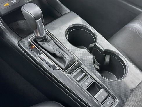 Certified 2024 Honda Civic Sport image 16