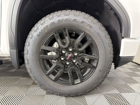 New 2026 GMC Sierra 1500 Elevation w/ Elevation Premium Package image 10