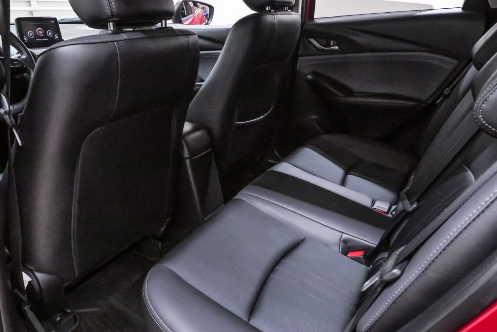 Used 2019 MAZDA CX-3 Touring FWD image 9