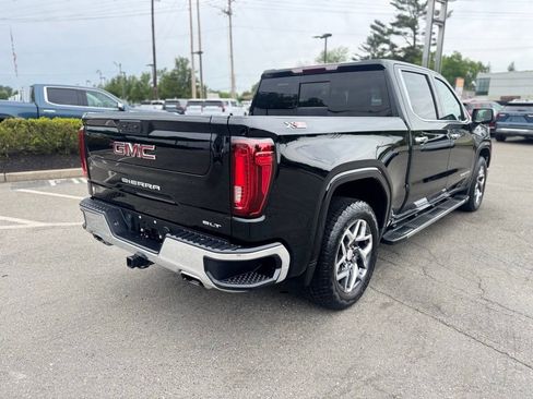 Used 2023 GMC Sierra 1500 SLT w/ SLT Premium Package AWD/4WD image 6