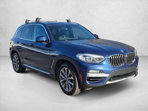 Used 2018 BMW X3 xDrive30i AWD/4WD image 2