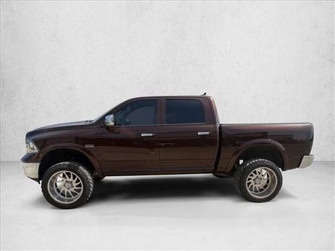 Used 2015 RAM 1500 Laramie w/ Convenience Group AWD/4WD image 2