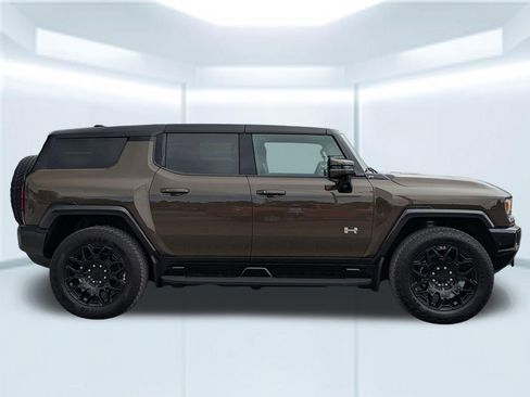 Used 2025 GMC Hummer EV 2X AWD/4WD image 6