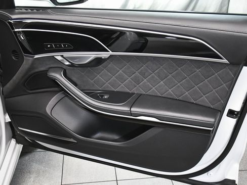 Used 2023 Audi S8 w/ S8 Comfort Plus Package image 21