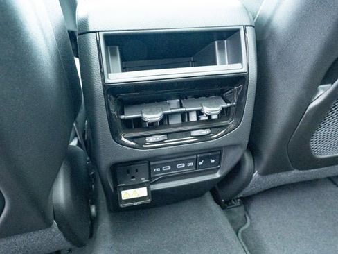 New 2026 Jeep Grand Cherokee Limited image 31