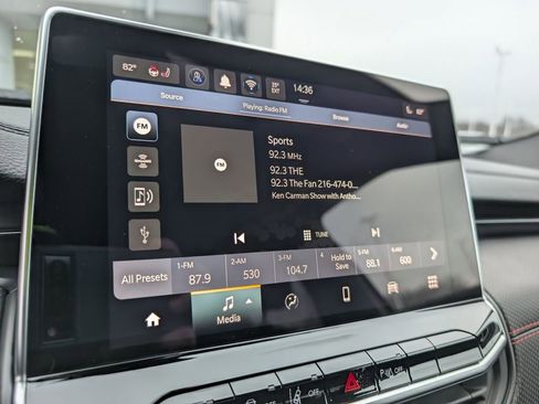 New 2026 Jeep Compass Trailhawk AWD/4WD image 25